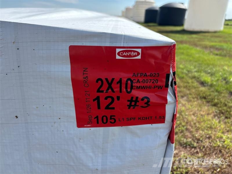 Quantity of (105) 2x10x12 SPF #3 Lumber (Unused) Drugi deli