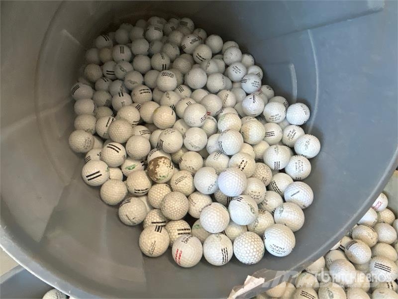  Quantity of \ - 10500 Golf Balls Muut maatalouskoneet