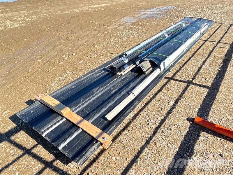 Quantity of (11) 21 ft x 3 ft Galvanized Metal Roo Seilwinden, Bauaufzüge und Lastenaufzüge