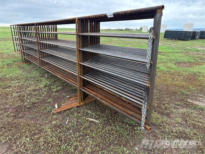 Quantity of (11) Livestock Panel Ďalšie stroje a zariadenia pre živočíšnu výrobu