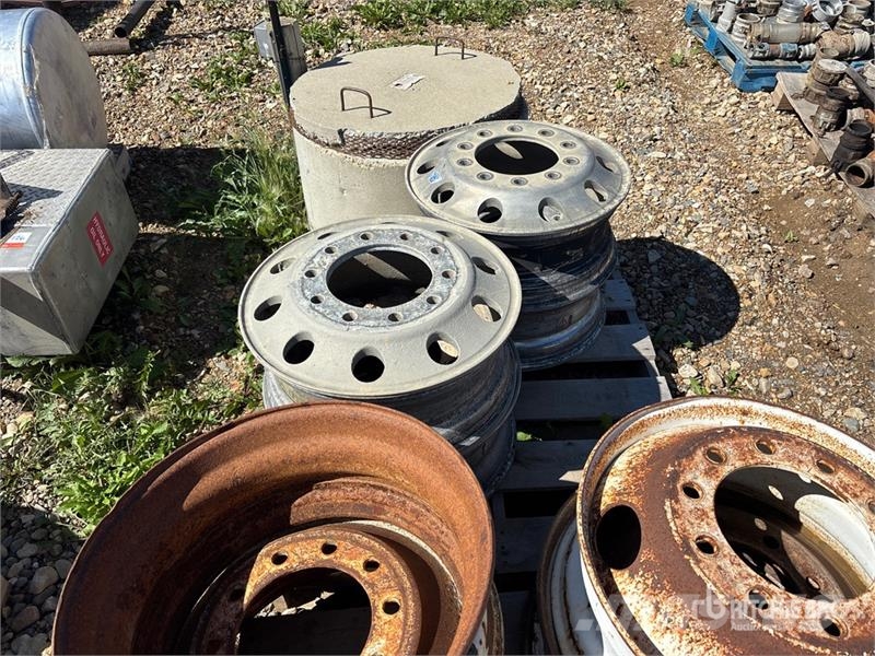 Quantity of (11) Semi Truck Rims Transportes - Outros