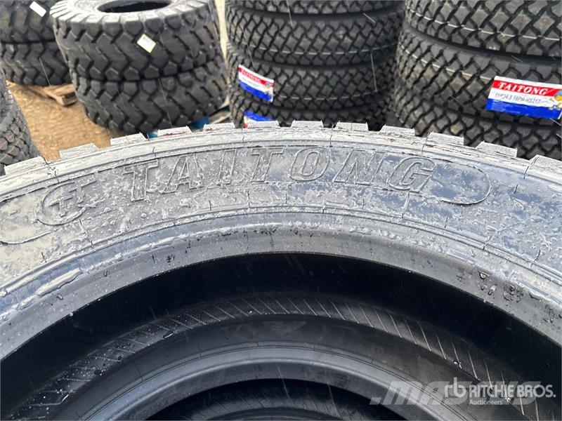 Quantity of (12) 11R24.5 Tires (Unused) 轮胎、车轮和轮圈