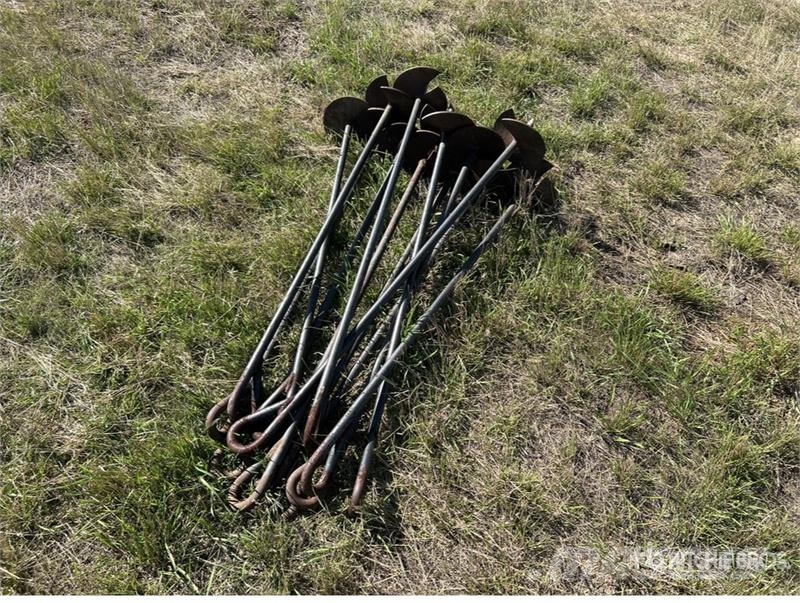  Quantity of (12) 36 in Grain Bin Anchor Muut maatalouskoneet
