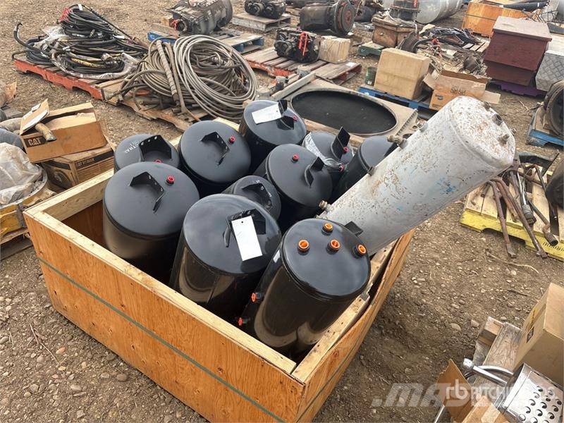 Quantity of (12) Air Tanks Transportes - Outros