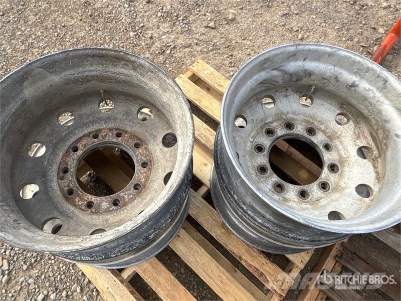  Quantity of (12) Aluminum Wheels Pneumatiky, kola a ráfky