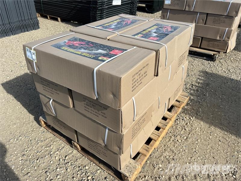  Quantity of (12)  BYT 3.5 Ton Dual Pump Floor Jack معدات البناء - غير ذلك