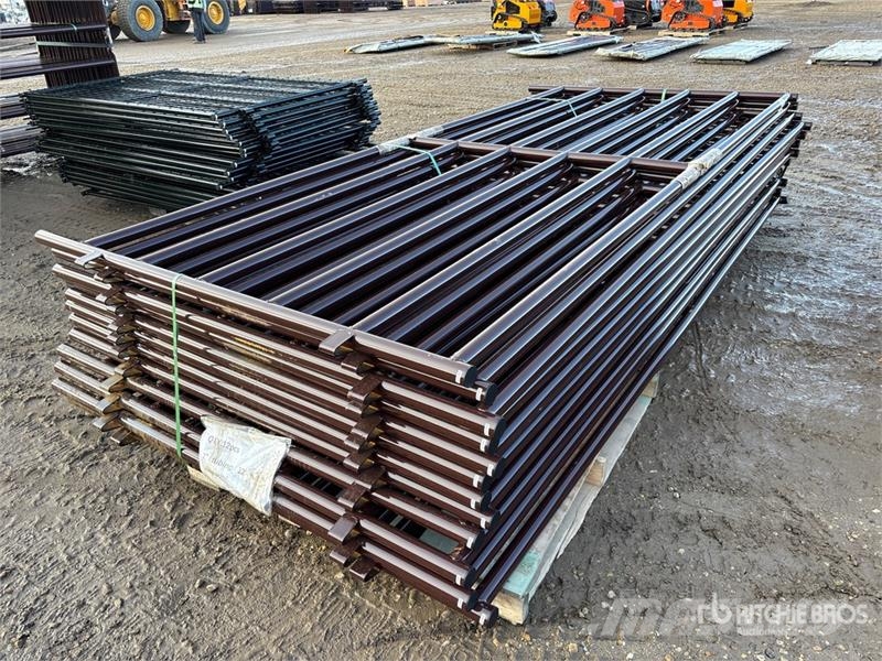 Quantity of (12) BYT HDALYPNL12 12 ft x 5 ft 10 i Ostale mašine i oprema za stoku