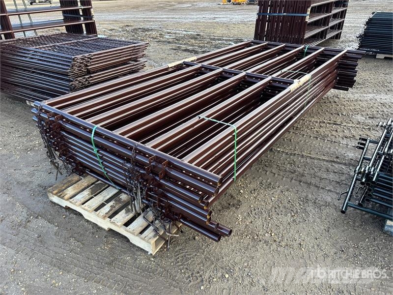 Quantity of (12) BYT HDALYPNL12 12 ft x 5 ft 10 i Ostale mašine i oprema za stoku