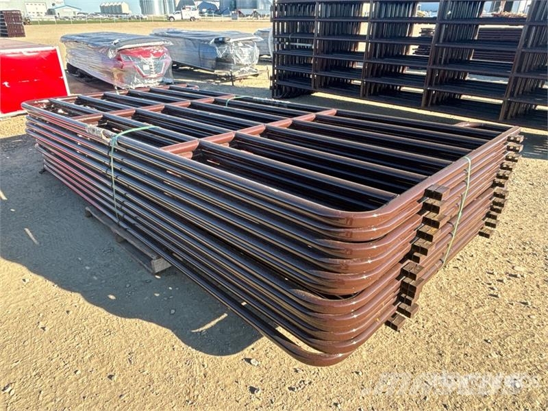 Quantity of (12) BYT MRSDRP12 12 ft 7 Rail Ranch ماكينات وملحقات مواش أخرى