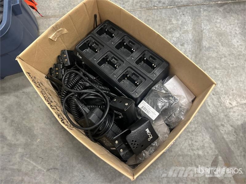 Quantity of (12) Icom IC-F4101D Radios Ďalšie komponenty