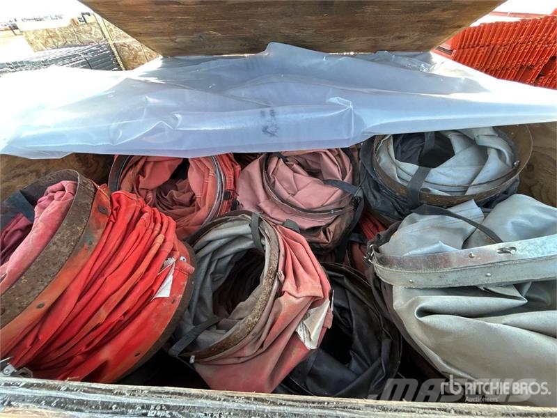 Quantity of 12 in x 12 in Heater Ducts Andre komponenter