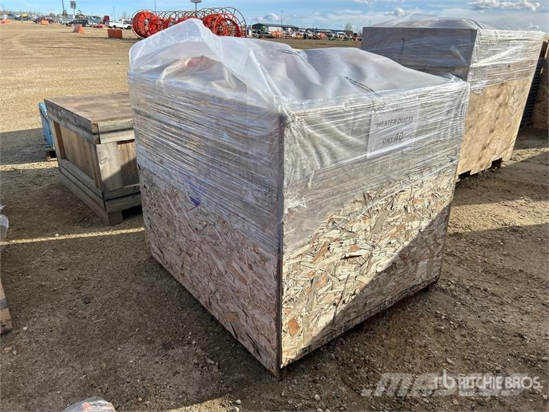 Quantity of 12 in x 12 in Heater Ducts Andre komponenter