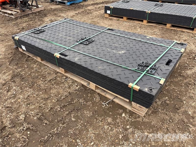  Quantity of (12)  SKLP SK-LJB12 94 in x 47 in Poly Transport - Övriga