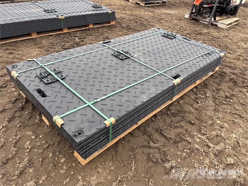 Quantity of (12) SKLP SK-LJB12 94 in x 47 in Poly Transport - Övriga