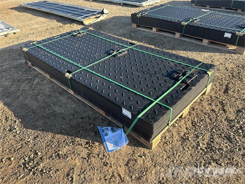 Quantity of (12) SKLP SK-LJB12 94 in x 47 in Poly Transport - Autres