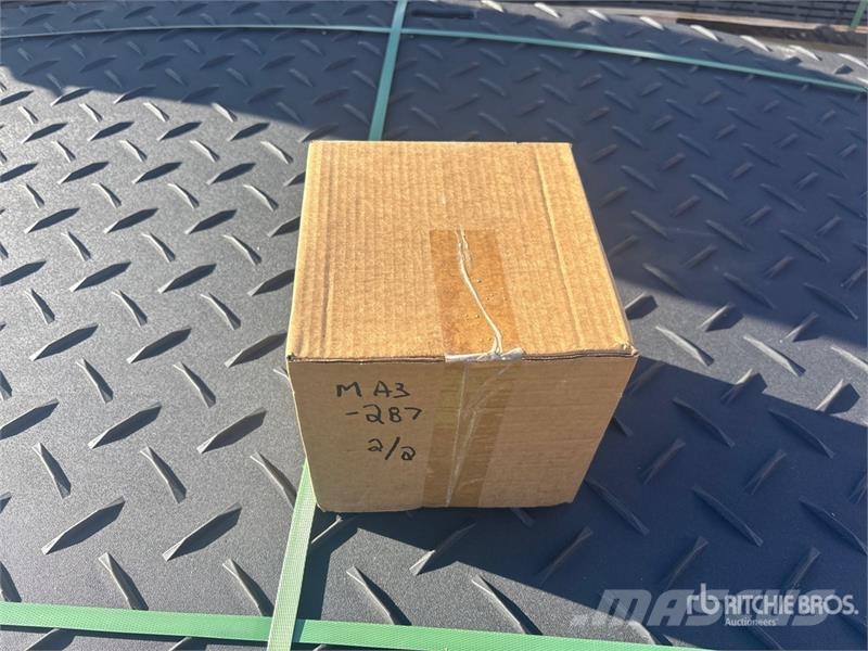 Quantity of (12) SKLP SK-LJB12 94 in x 47 in Road Ostale kargo komponente