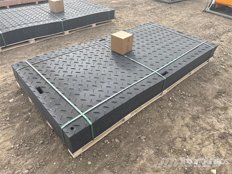 Quantity of (12) SKLP SK-LJB12 94 in x 47 in Poly Rezervni delovi i oprema za bušenje