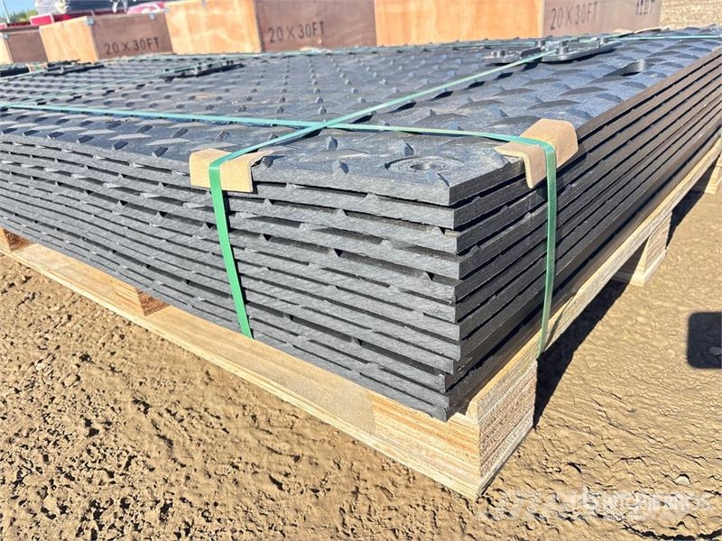Quantity of (12) SKLP SK-LJB12 94 in x 47 in Poly Transport - Autres