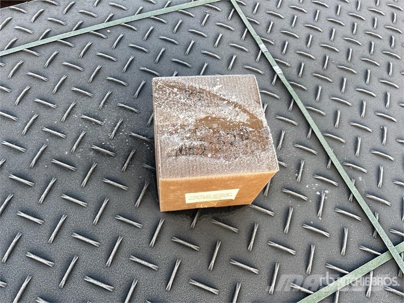 Quantity of (12) SKLP SK-LJB12 94 in x 47 in Road Ostale kargo komponente