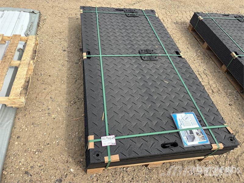 Quantity of (12) SKLP SK-LJB12 94 in x 47 in Poly Transportes - Outros