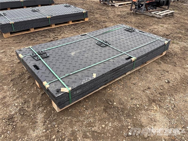  Quantity of (12)  SKLP SK-LJB12 94 in x 47 in Poly Transport - Övriga