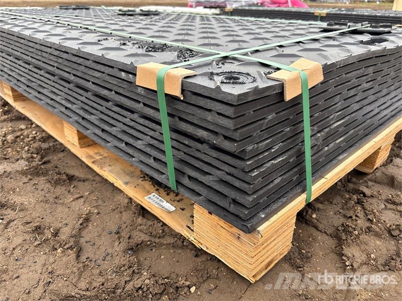 Quantity of (12) SKLP SK-LJB12 94 in x 47 in Poly Transport - Övriga