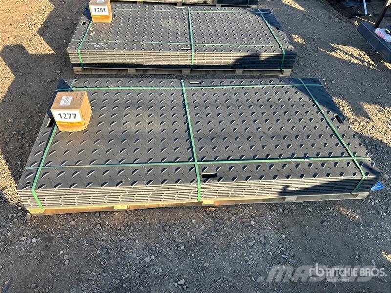 Quantity of (12) SKLP SK-LJB12 94 in x 47 in Poly Urbšanas iekārtu piederumi un rezerves daļas