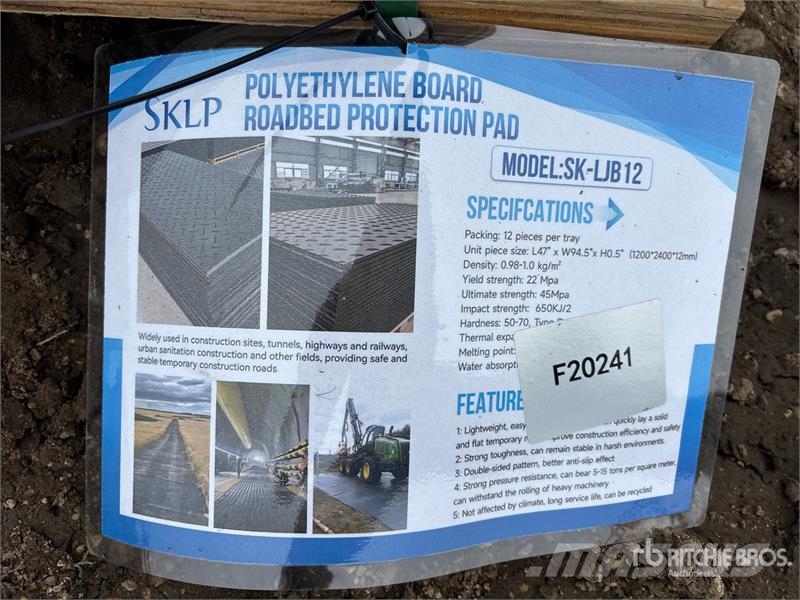 Quantity of (12) SKLP SK-LJB12 94 in x 47 in Poly Transport - Övriga