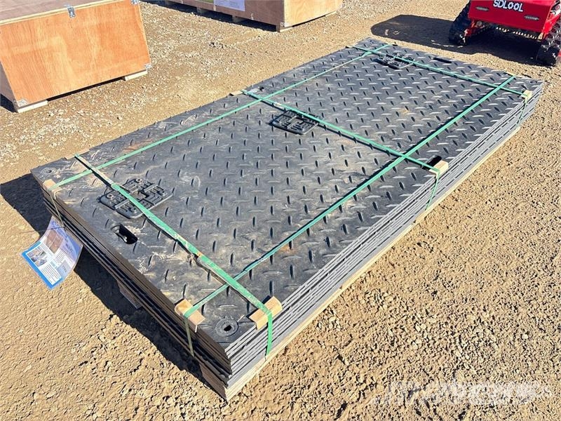 Quantity of (12) SKLP SK-LJB12 94 in x 47 in Poly Transport - Autres
