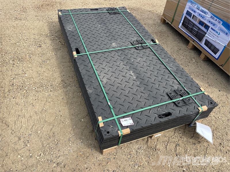 Quantity of (12) SKLP SK-LJB12 94 in x 47 in Poly Transportes - Outros
