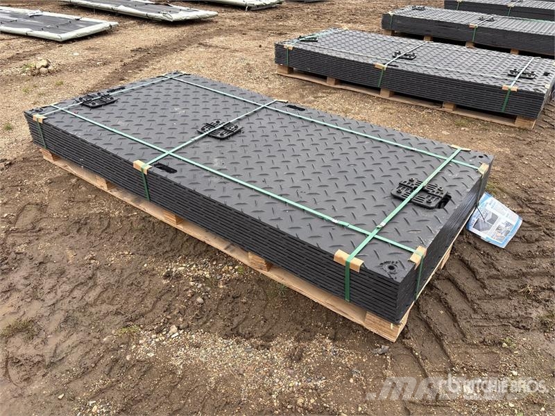 Quantity of (12) SKLP SK-LJB12 94 in x 47 in Poly Transport - Övriga
