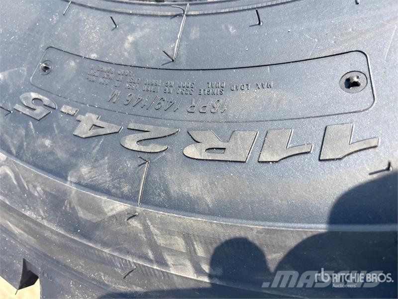 Quantity of (12) Taitong 11R24.5 Drive Tires (Unus Tyres, wheels and rims