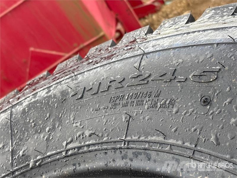 Quantity of (12) Taitong 11R24.5 Tires (Unused) 轮胎、车轮和轮圈
