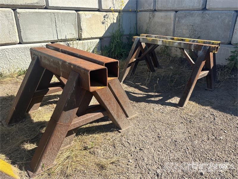 Quantity of (13) Large Sawhorses Drugi deli