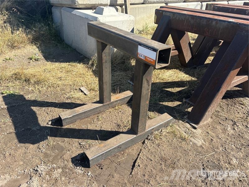 Quantity of (13) Large Sawhorses Drugi deli