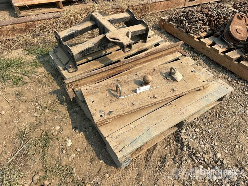 Quantity of (13) Pallets of Parts 其他組件