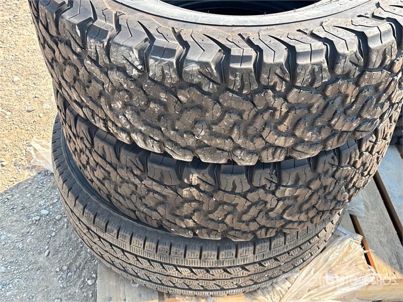 Quantity of (13) Tires Tyres, wheels and rims