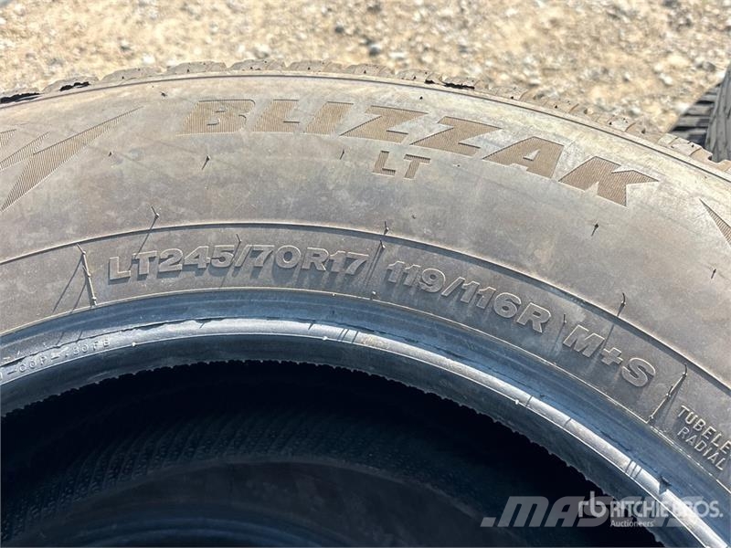 Quantity of (13) Tires Tyres, wheels and rims