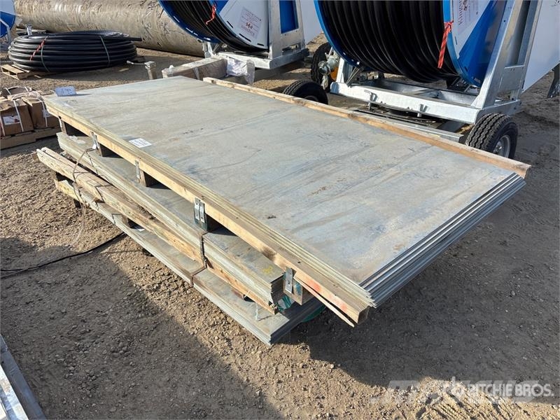 Quantity of (130) 16ga x 48 x 96 (30) 16ga x 48 x 吊车起重机、绞车吊货机和物料升降机