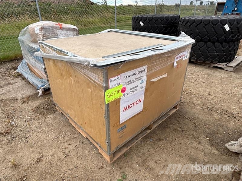 Quantity of (14) Access Panel Drugi deli