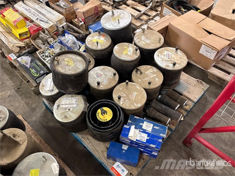 Quantity of (14) Air Bags Ostale kargo komponente
