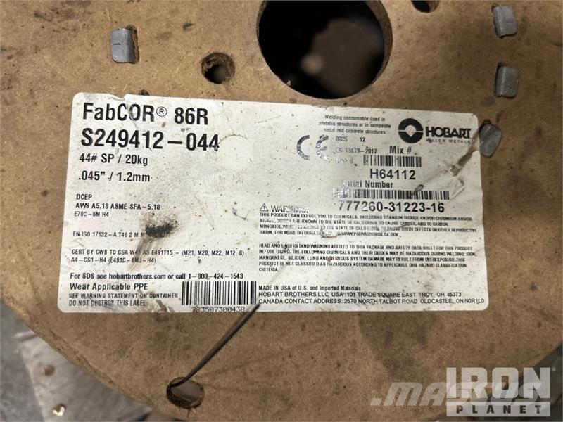 Quantity of (14) Boxes of Welding Wire Sonstige Landmaschinen