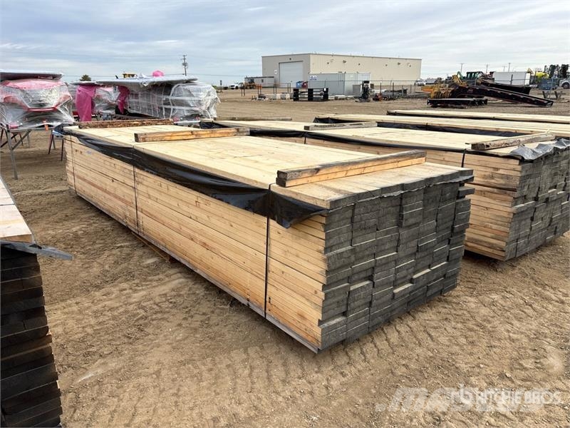 Quantity of (147) 2 x 8 x 16 ft #2 & BTR Lumber Andere Zubehörteile