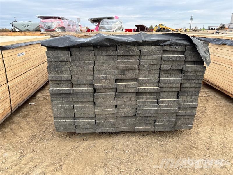 Quantity of (147) 2 x 8 x 16 ft #2 & BTR Lumber Andere Zubehörteile