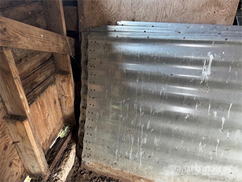  Quantity of (15) Westeel-Rosco Grain Bin Panels Strojevi za preradu i skadištenje žetva - Ostalo
