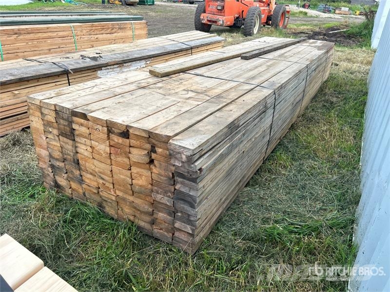 Quantity of (153) 16 ft x 2 in x 6 in Lumber Drugi deli