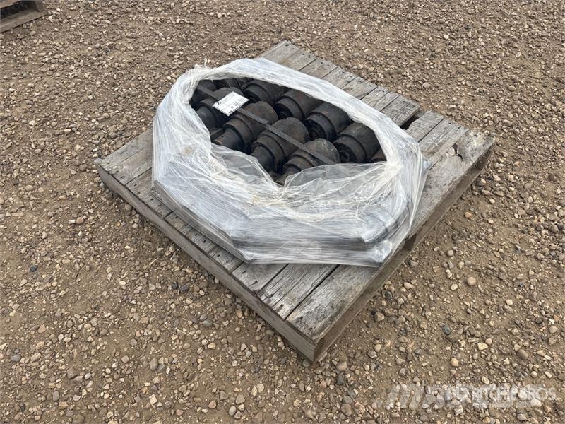  Quantity of (16) Bottom Rollers Andre komponenter
