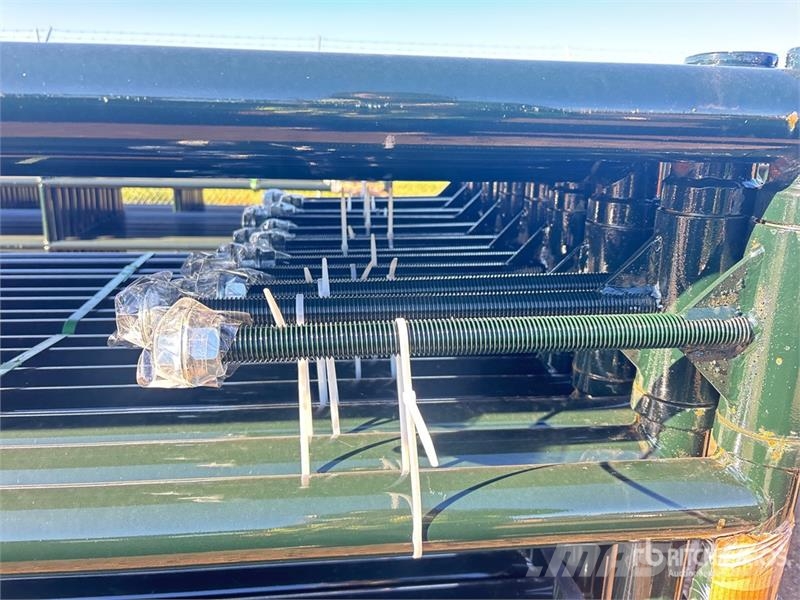  Quantity of (16)  BYT MRG160 16 ft x 4 ft Magnum R Other livestock machinery and accessories