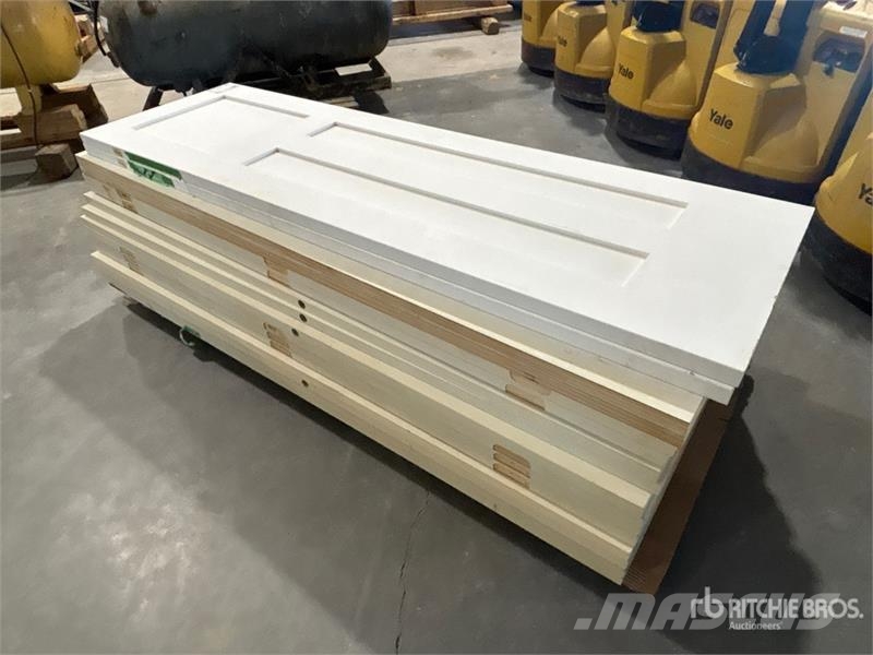 Quantity of (16) Doors 其他組件