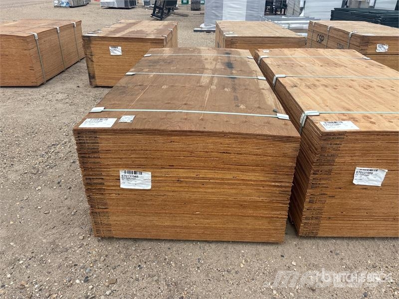 Quantity of (160) 3/8" 4x8 CSP/DFP No Stamp Plywoo Drugi deli